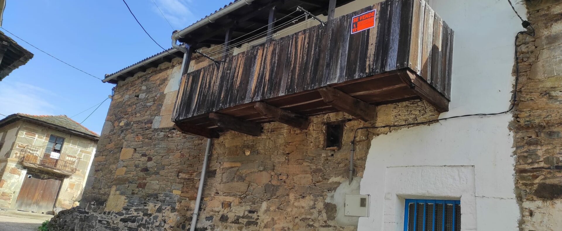 Gran casa de pueblo en Riomanzanas, Zamora